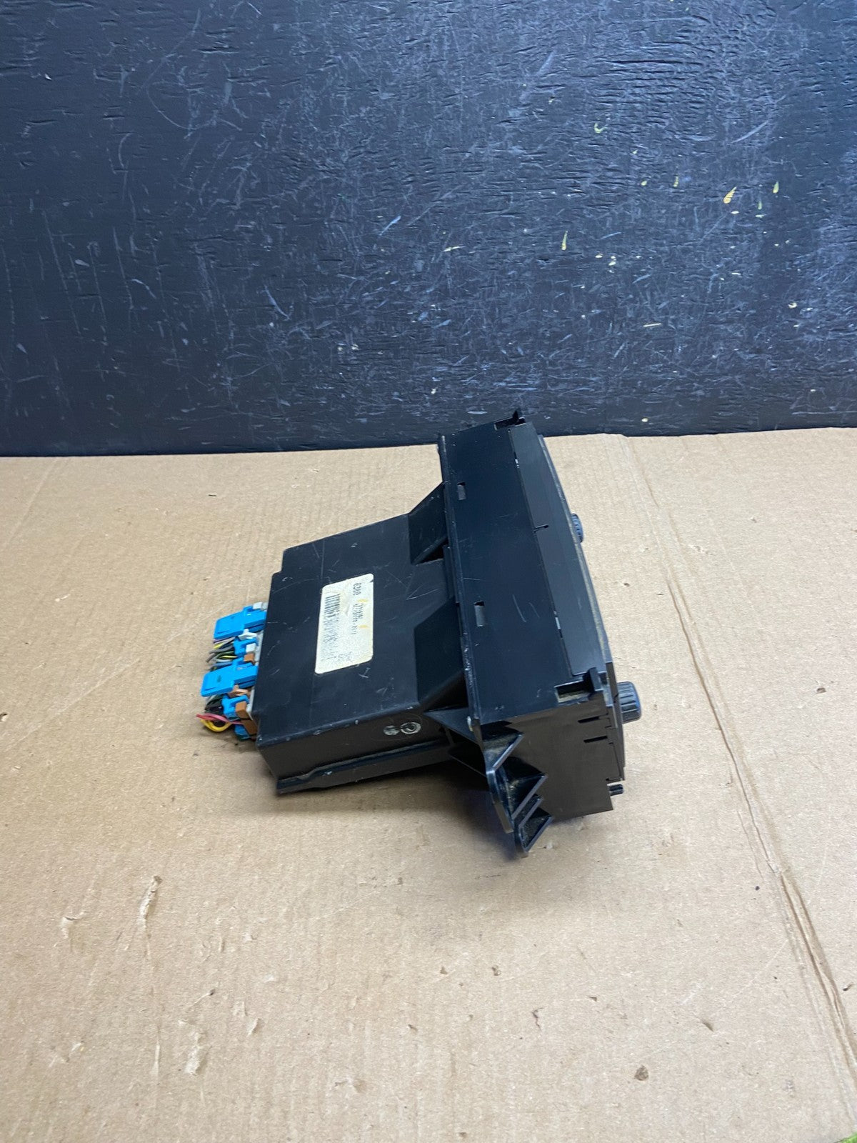 2005 to 2007 Cadillac STS AC Heater Climate Control Panel AE4436 DG1