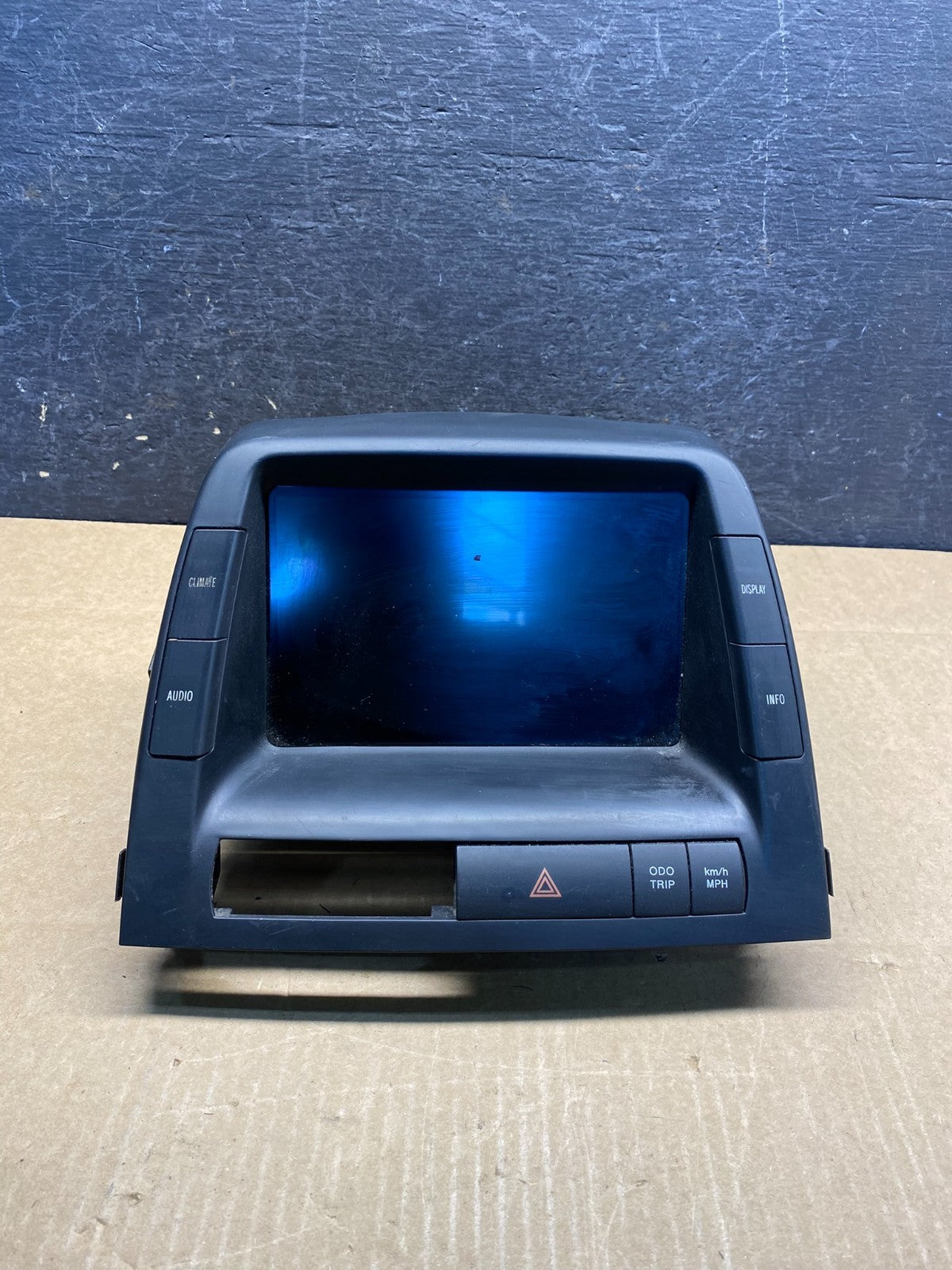 2006 to 2009 Toyota Prius Radio Stereo Receiver Screen Display AH1883 DG0