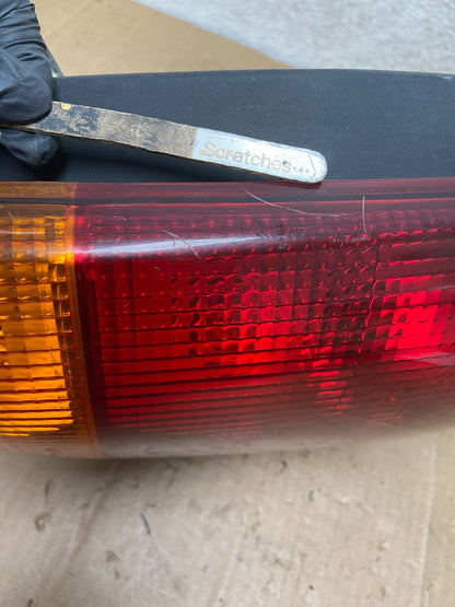2002 to 2009 Gmc Envoy Left Driver Lh Side Tail Light AI9055 LK3
