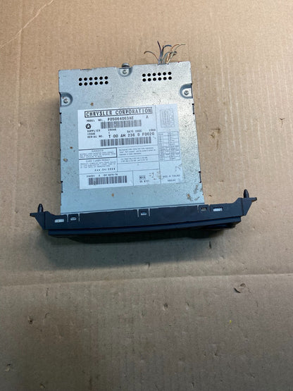 2008 to 2012 Chrysler Town Country DVD Player Receiver OEM Z0544 DG3
