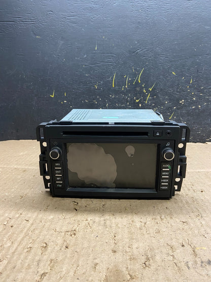 2010 2011 Buick Enclave Radio Stereo CD Player Screen Display Y7772 DG0