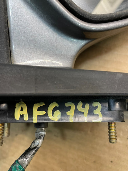 2004 to 2006 Scion XB Left Driver LH Side View Door Mirror AF6743 MS10