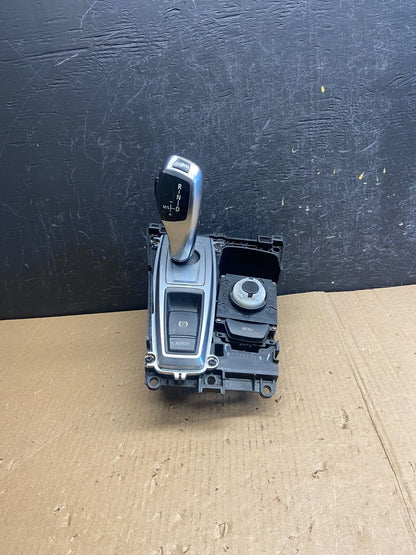 2007 to 2013 BMW X5 E70 Shift Shifter Selector Gear W/ Bezel AE3832 DG0