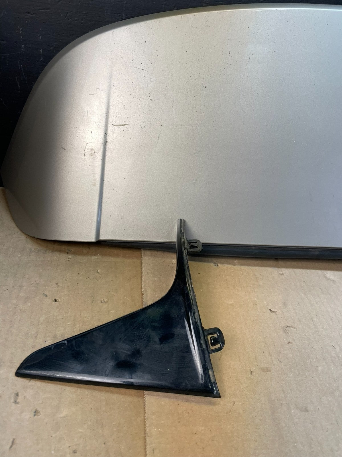 2015 to 2019 Lincoln Mkc Rear Trunk Lid Spoiler Lift Gate OEM ac1884 DG3