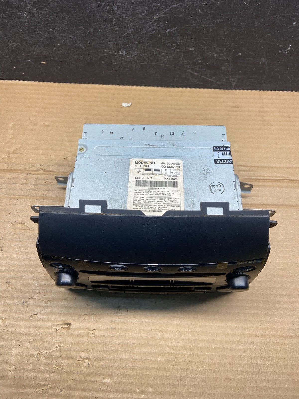 2004 to 2010 Toyota Sienna AM FM CD WMA Mp3 Radio Receiver AE4539 DG3