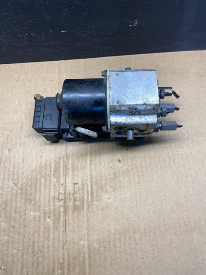 2004 2007 Ford E250 E350 Econoline Anti-Lock ABS Antilock Brake Pump AC7854 DG1