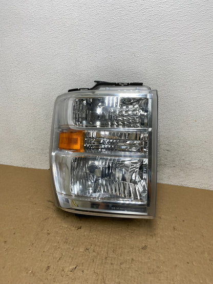 2008-2014 Ford Econoline E150 E250 E350 Right Passenger Headlight AF8197 DW0