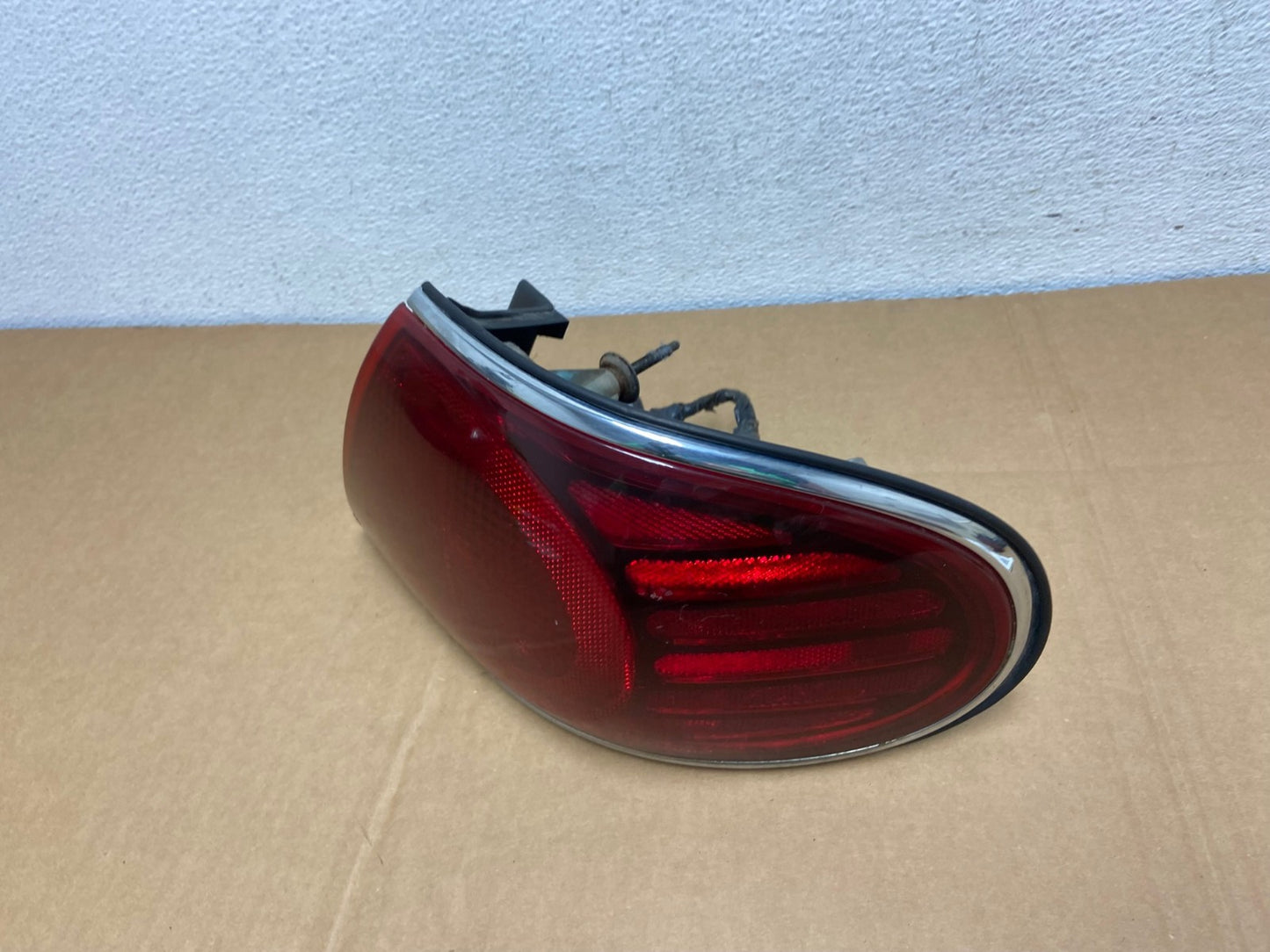 2000 to 2005 Buick Lesabre Right Passenger RH Side Tail Light AC7432 LK1