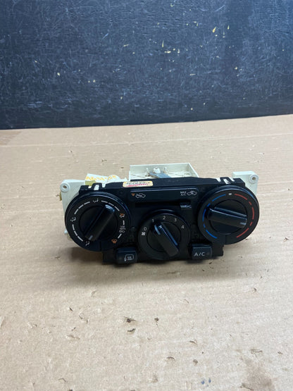 2013-2021 Nissan NV200 Climate Control Heater A/C Panel ag5188 DG0