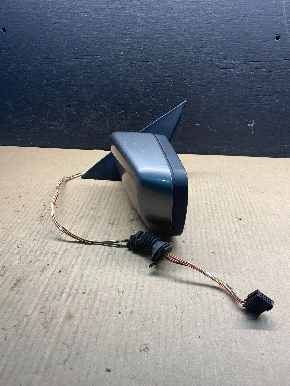 2001 - 2003 BMW 5-Series 525i 530i Left Driver Door View Mirror AC2404 MS9