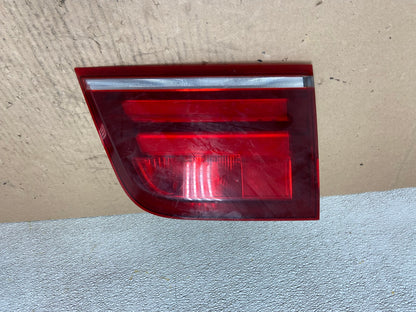 2011 2012 2013 Bmw X5 E70 Right Passenger RH Side Inner Tail Light AB6050 LK0