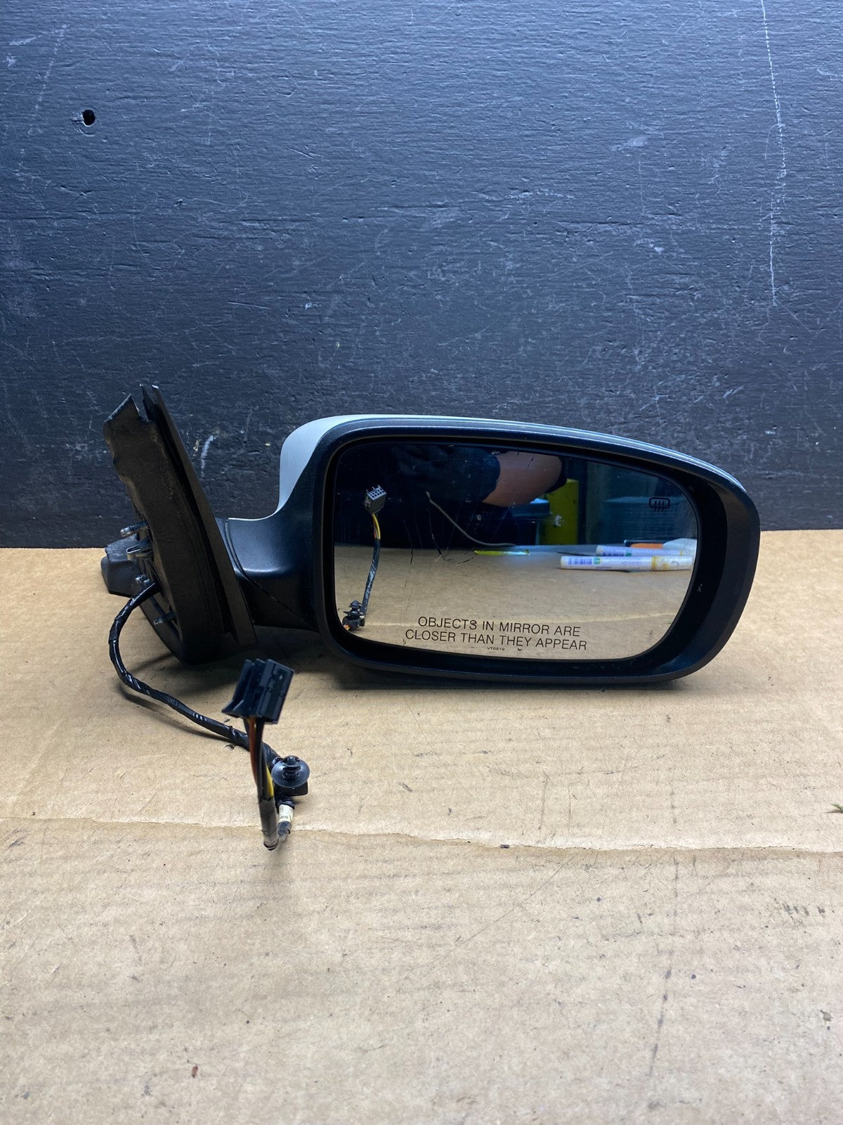 2011 to 2014 Chrysler 300 Right Passenger RH View Heated Mirror AD6755 DG7