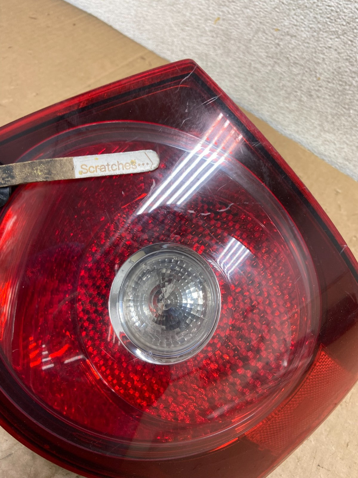 2008 2009 2010 Volkswagen Jetta Right Passenger RH Side Tail Light AI9395 LK3