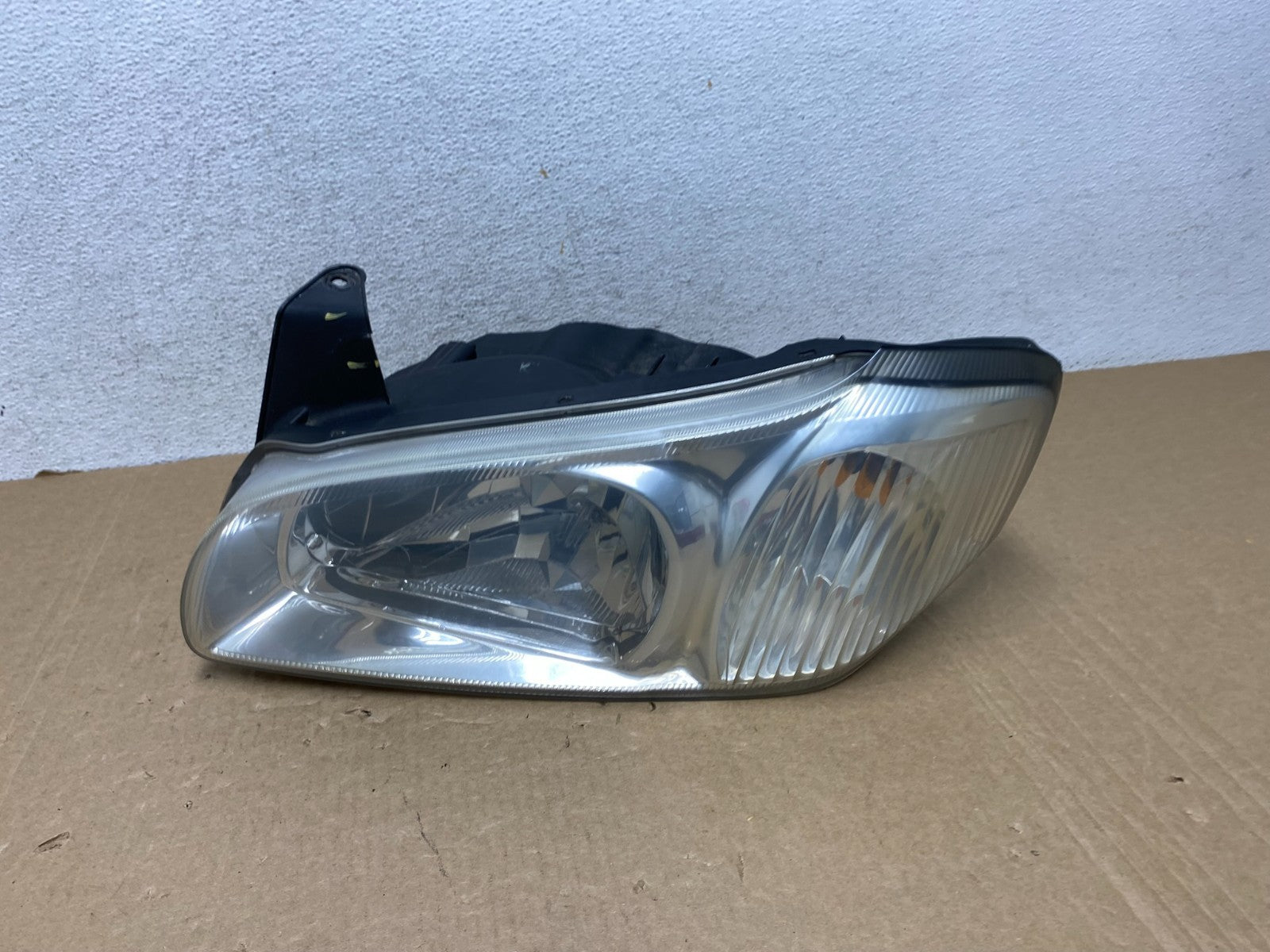 2000 to 2001 Nissan Maxima Left Driver Lh Halogen Headlight AF9952 DW0