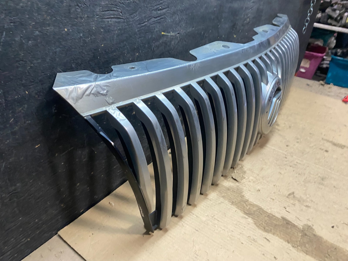 2006 to 2010 Mercury Mountaineer Front Upper Grill Grille Oem x3304 DG2