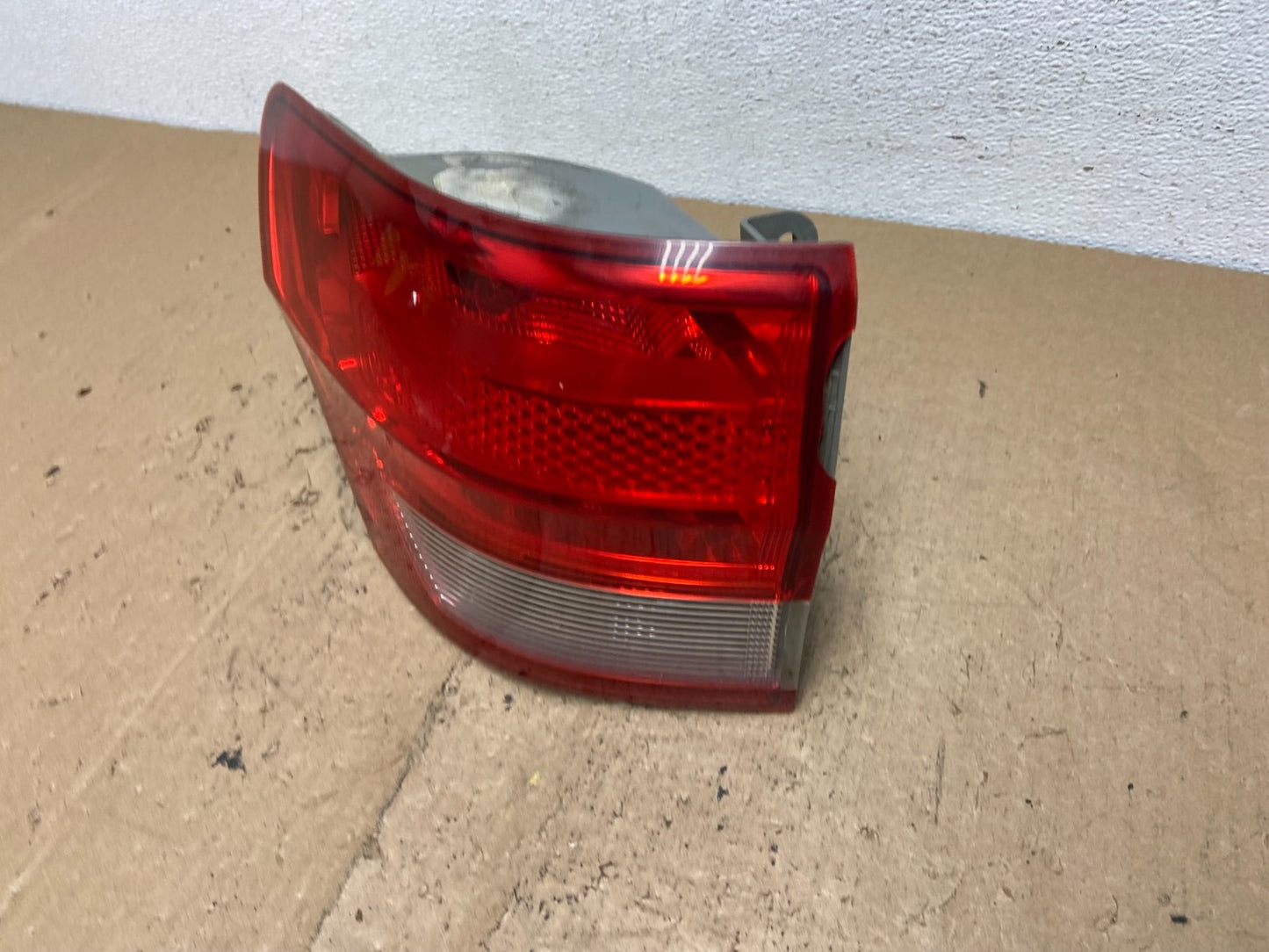 2011-2013 Jeep Grand Cherokee Left Driver Side Lh Tail Light AC7404 DW1