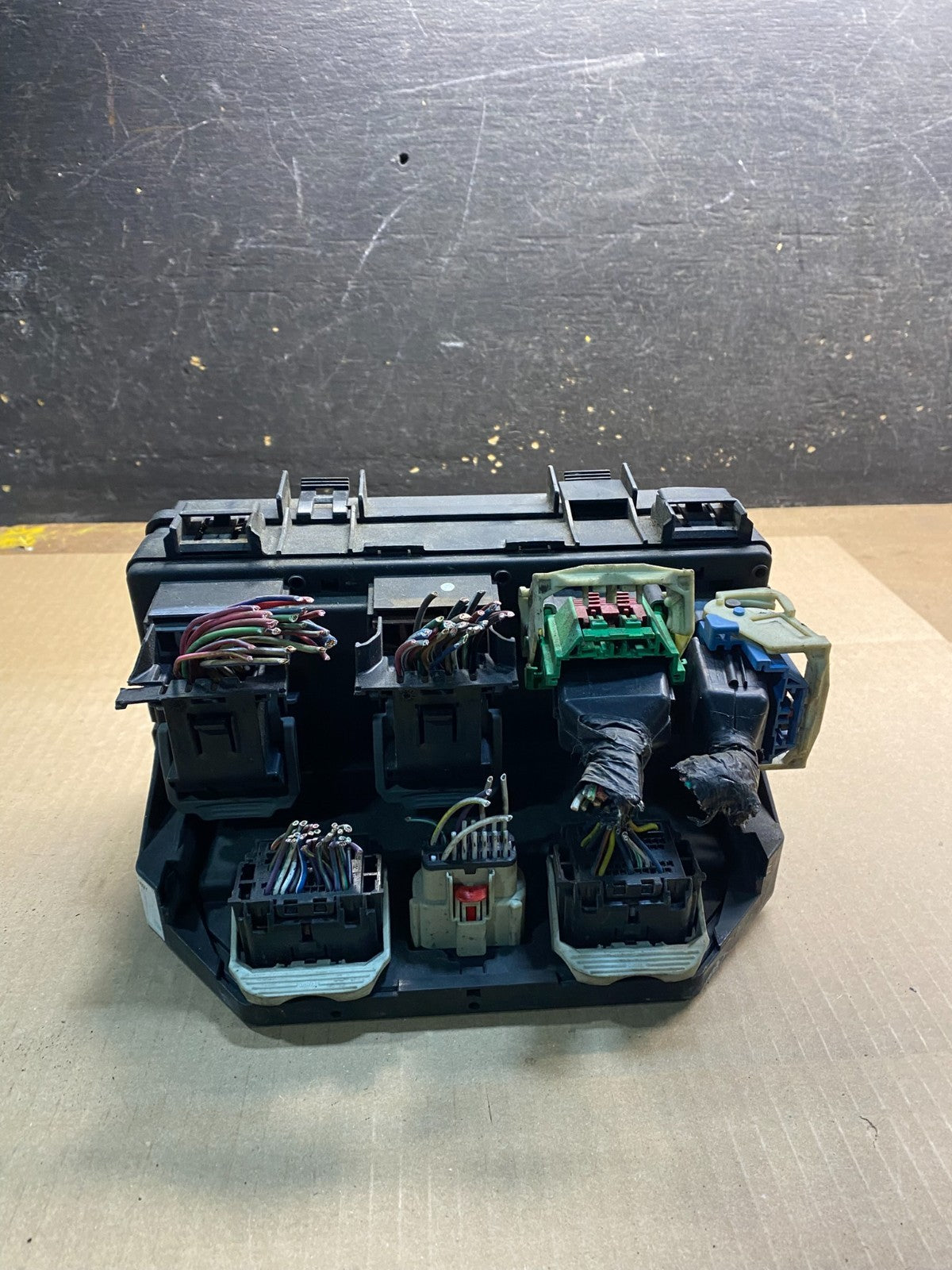 2007 Liberty Nitro TIPM Power Integrated Fuse Box Module Oem  Z5094 DG1