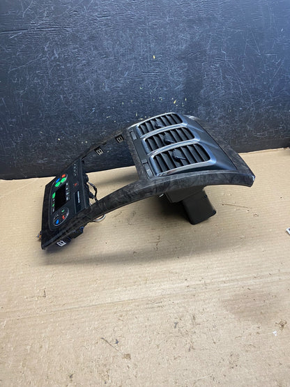 2007 - 2012 GMC Acadia A/C Heater Climate Control Radio Panel Bezel OE AH3664 DG2