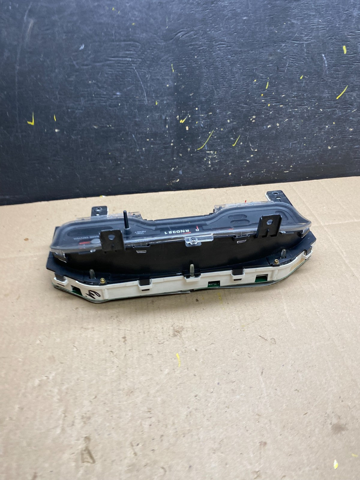 2004 2005 Ford Explorer Speedometer Cluster Gauge Oem t9303 DG4