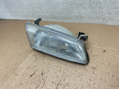 1997 1998 1999 Toyota Camry Right Passenger RH Halogen Headlight Y3103 DW1
