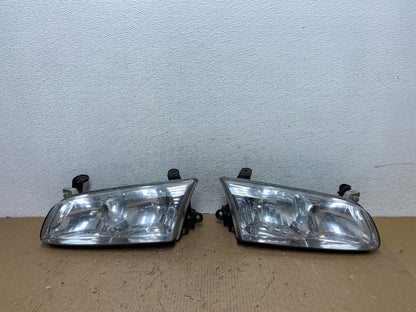 2000 to 2001 Toyota Camry Front Left+Right Side Headlights AD8814 DW0