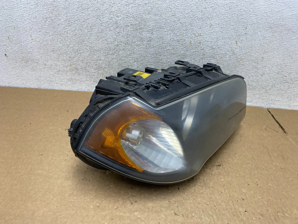 2004 to 2006 Bmw X3 Right Passenger Rh Halogen Headlight AI3686 DW2