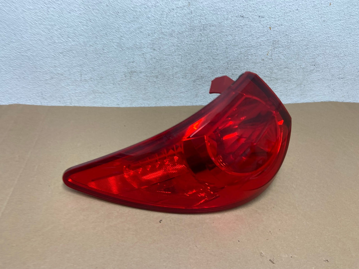 2009 2010 2011 2012 Chevrolet Traverse Left Driver LH Tail Light AD6393 LK2