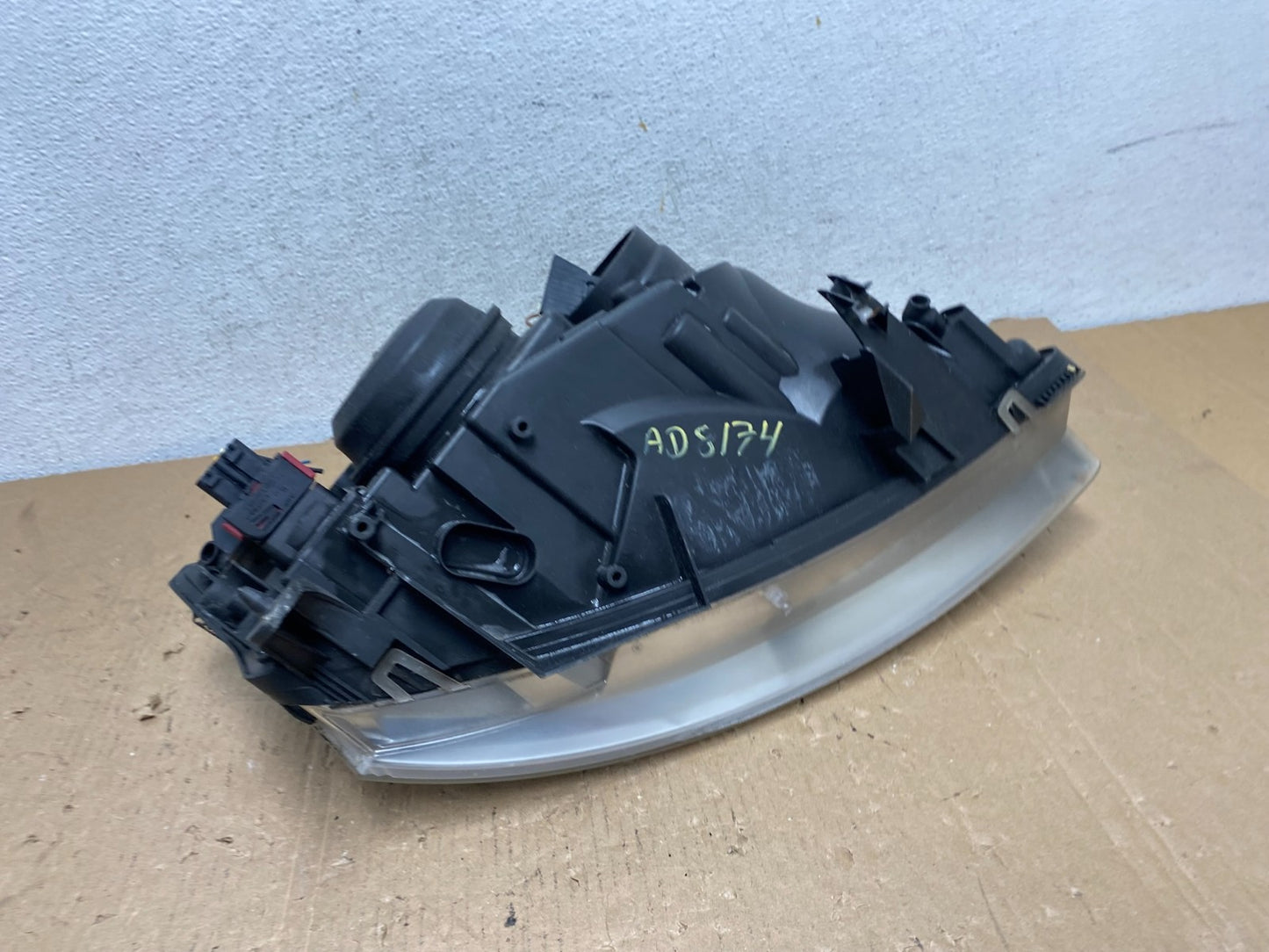 2003 2004 2005 2006 2007 Saab 9-3 Left Driver LH Headlight Halogen AD8174 DW6
