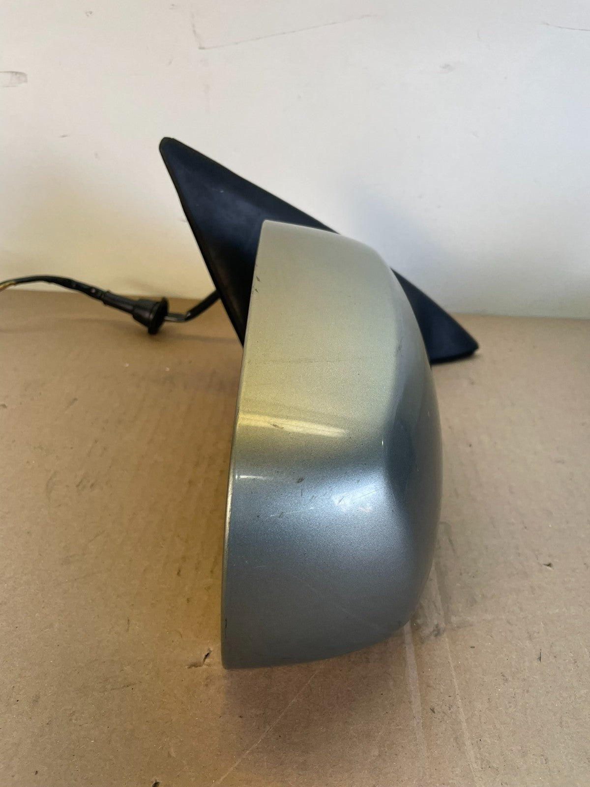 2006 to 2009 Buick Lucerne Right Passenger Side View Door Mirror AG2622 MS8