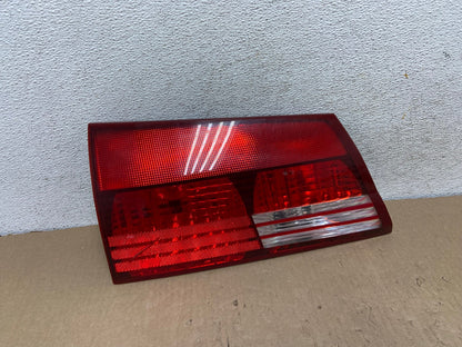 2004 - 2005 Toyota Sienna Left Driver LH Side Inner Tail Light AG7997 LK0