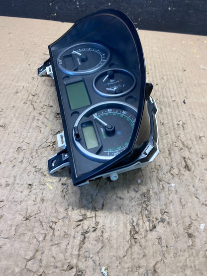 2005 2006 Land Rover LR3 Speedometer Cluster Gauge T1757 DG2
