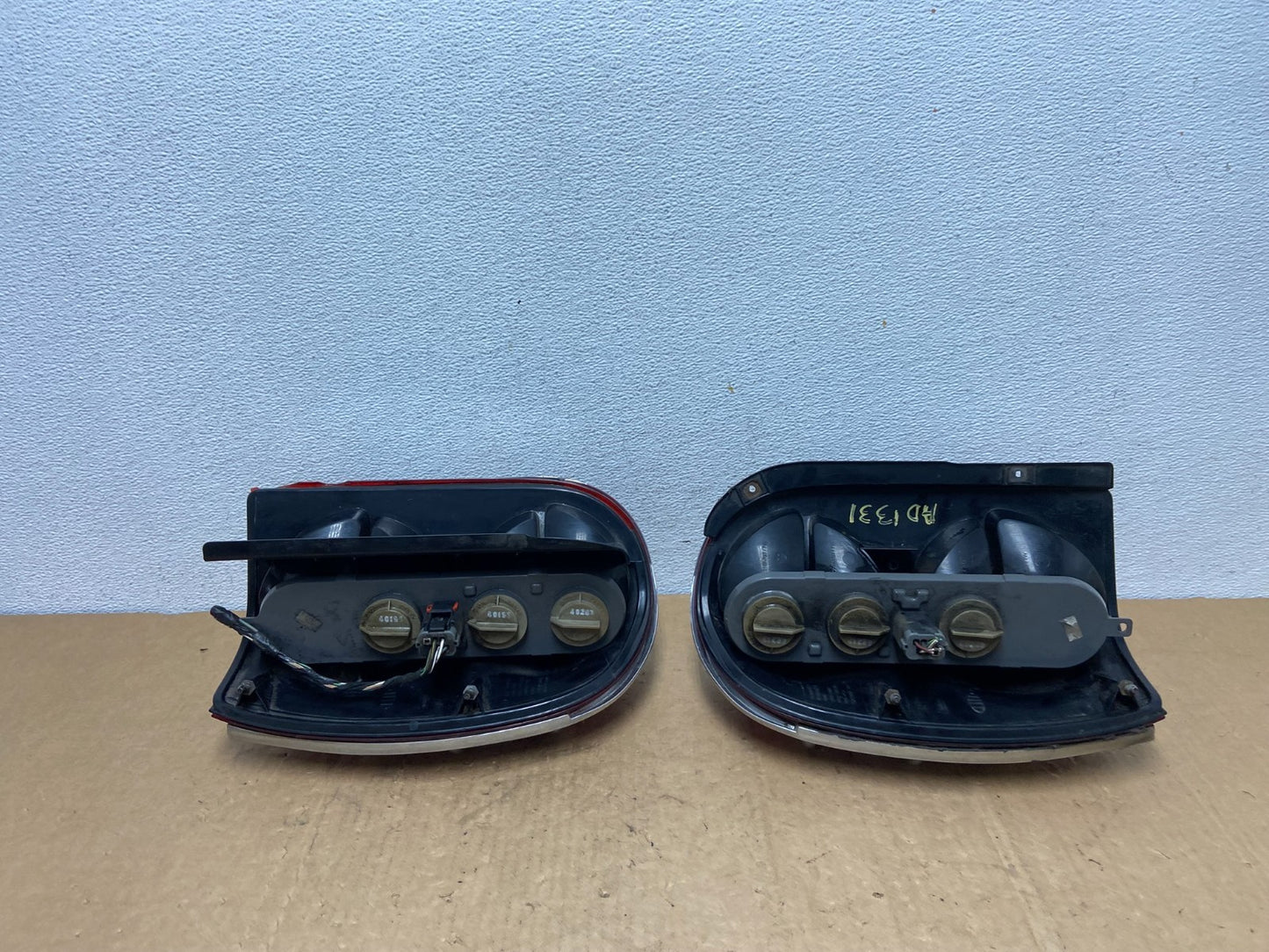 2002 2003 2004 Jeep Liberty Left+Right Side Tail Lights AD1331 DW7