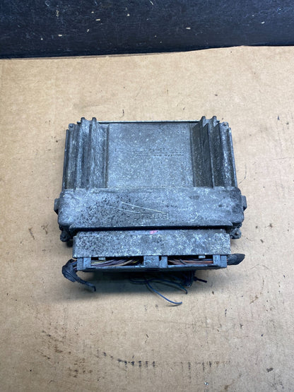 2001-2002 Silverado Tahoe Engine Computer Module 12200411 ECM ECU AH7244 DW1