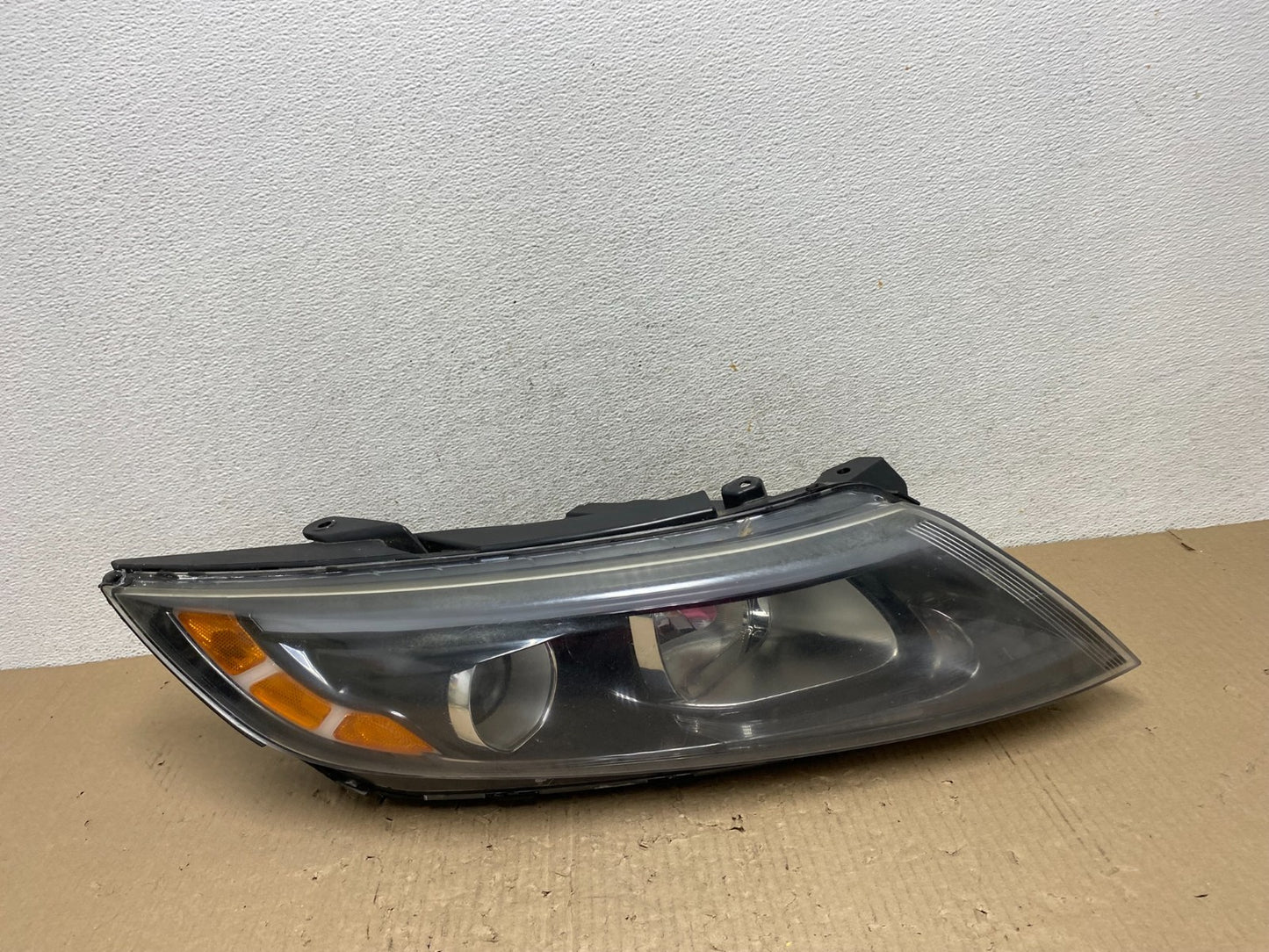 2014 2015 Kia Optima Right Passenger RH Side Headlight Halogen AE9783 DW0