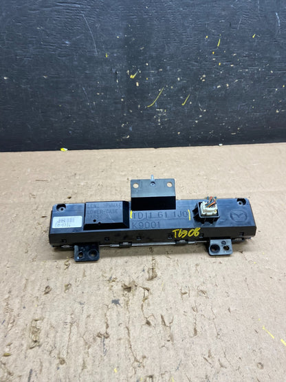2007 to 2012 Mazda CX-9 Center Dashboard Pocket Box Power Outlet t6308 DG4