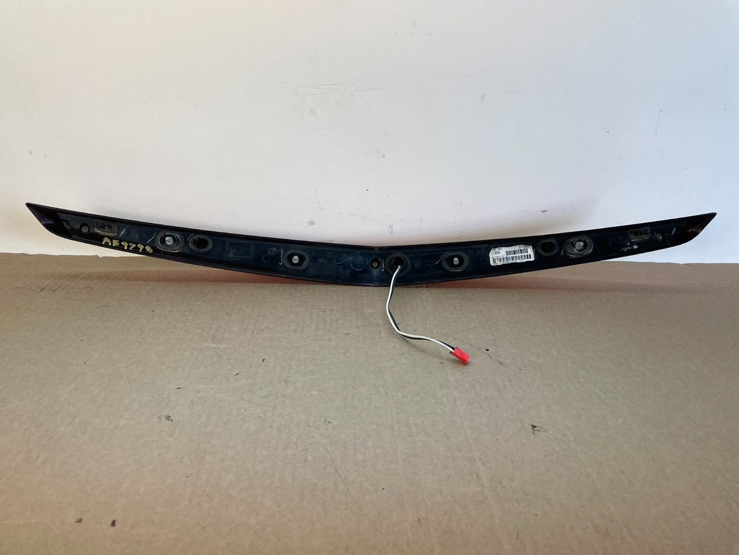 2008-2013 Cadillac Cts Sedan Trunk Lid 3rd Third Brake Tail Light AG9798 DG3