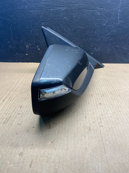 2016 to 2018 Chevrolet Malibu Right Passenger Turn Signal Door Mirror AE6338 DW9