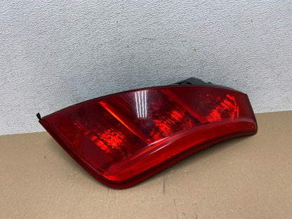 2003 2004 2005 Nissan Murano Right Passenger Rh Side Tail Light AE7179 LK0
