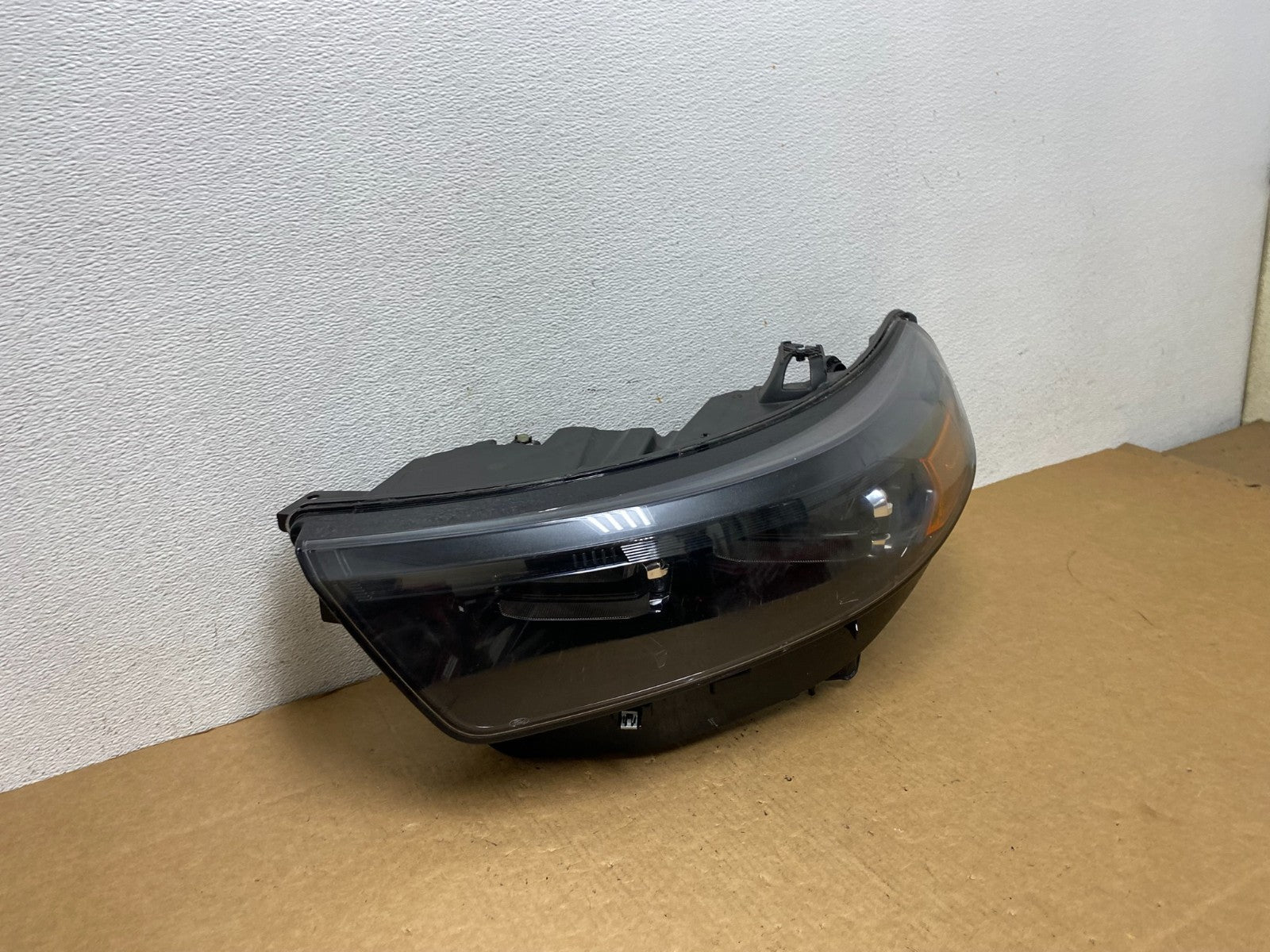 2020-2023 Ford Explorer Left Police Interceptor w/Module Headlight AD4585 DW2