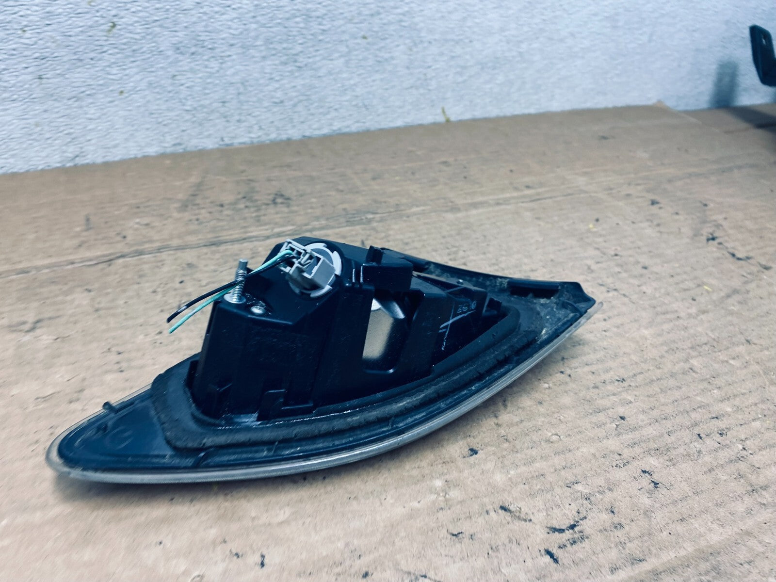 Sedan 2010-2013 Mazda 3 Right Passenger RH Side Inner Tail Light OEM M7614 DW5