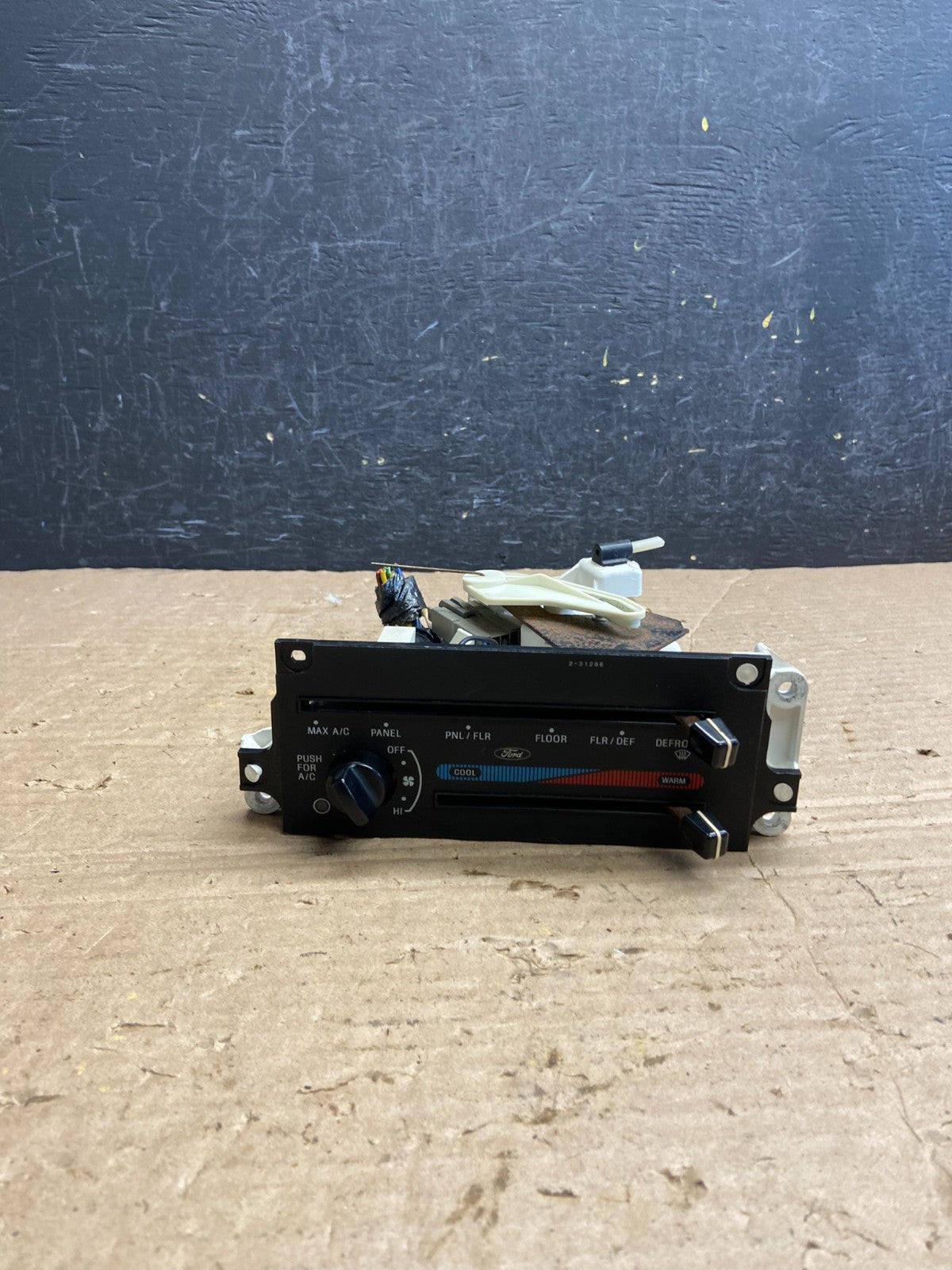 1989 - 1992 Ford Ranger A/C AC Heater Climate Control af2330 DG0