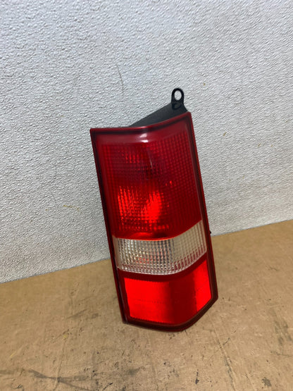 2003 2017 Chevrolet Express 1500 2500 3500 Right Passenger Tail Light T3461 DW2