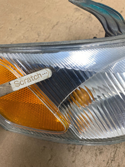 1997 1998 1999 Toyota Camry Right Passenger RH Turn Signal S5317 DW3