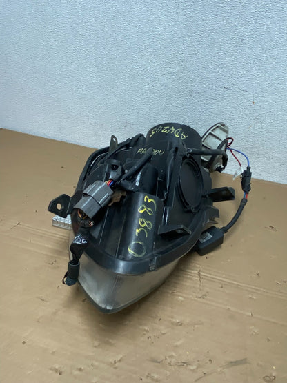 2004 2005 2006 Nissan Maxima Right Passenger Side Headlight Halogen AD4245 DW8