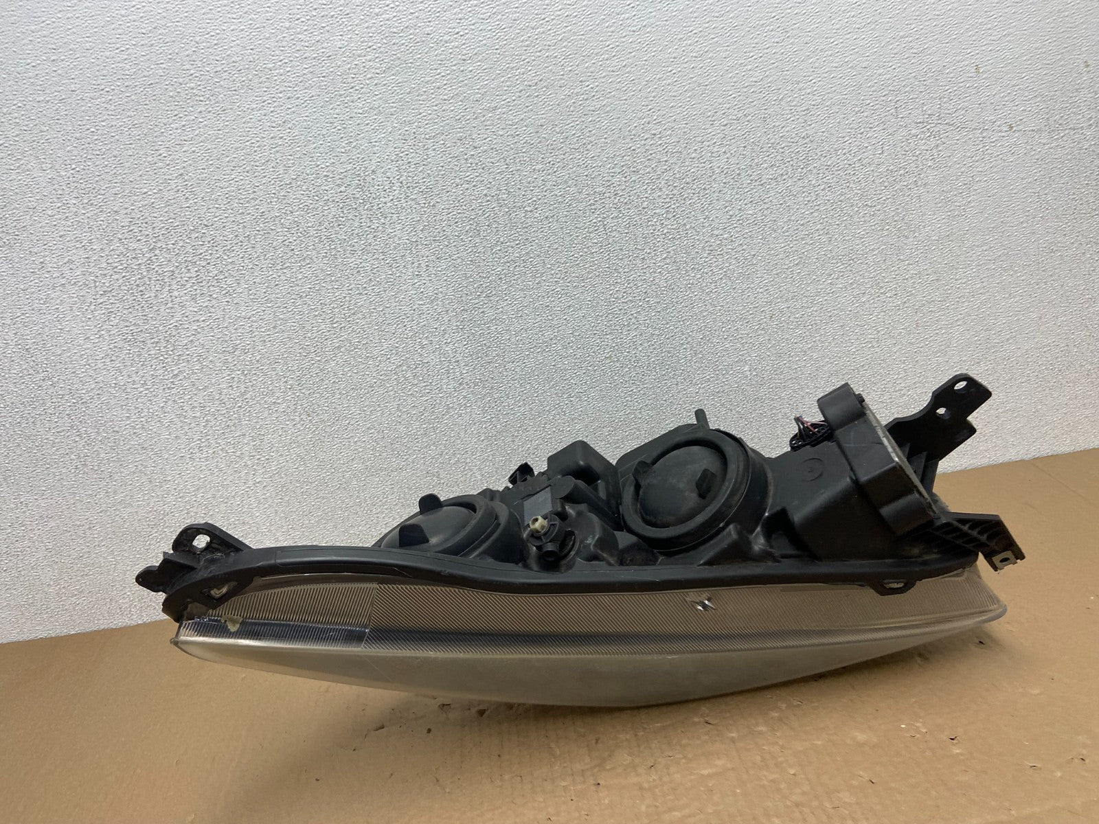 2017 - 2019 Ford Escape Right Passenger Side LED Headlight W/Module AB6212 DG5