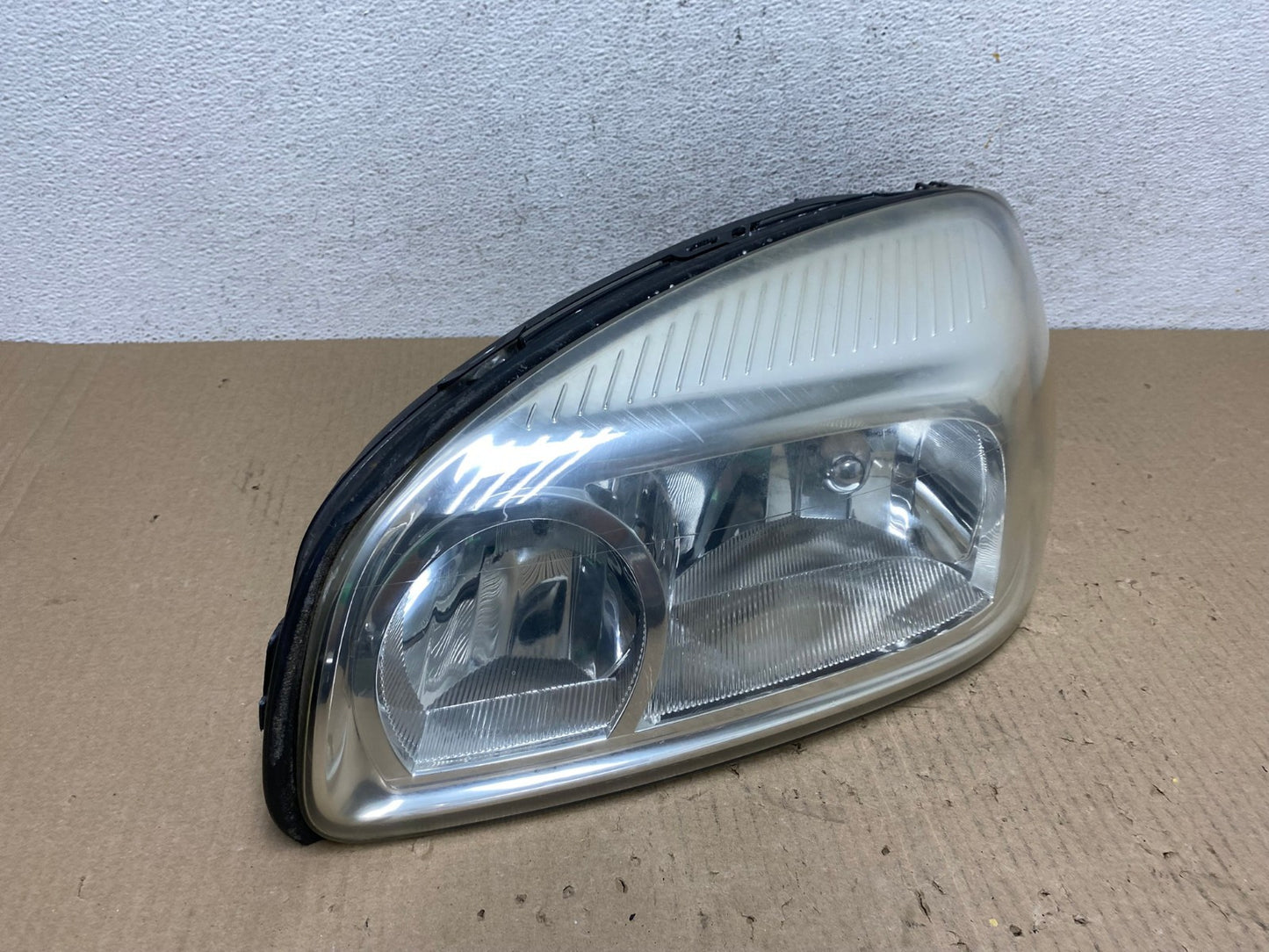 2005 - 2009 Pontiac Montana / Uplander Left Driver LH Headlight AE9679 LK2