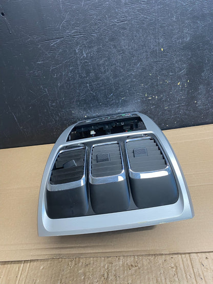 2007 - 2012 GMC Acadia A/C Heater Climate Control Radio Panel Bezel OE AF6536 DG3