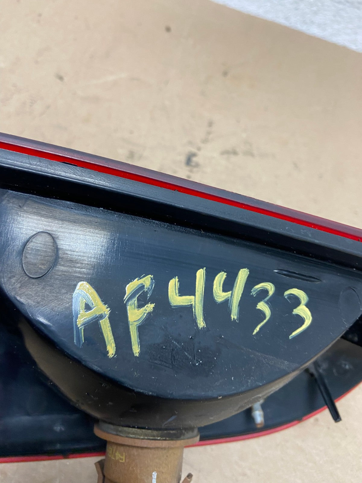 1997 to 2003 Ford F150 F-150 Left Driver LH Side Tail Light AF4433 LK8
