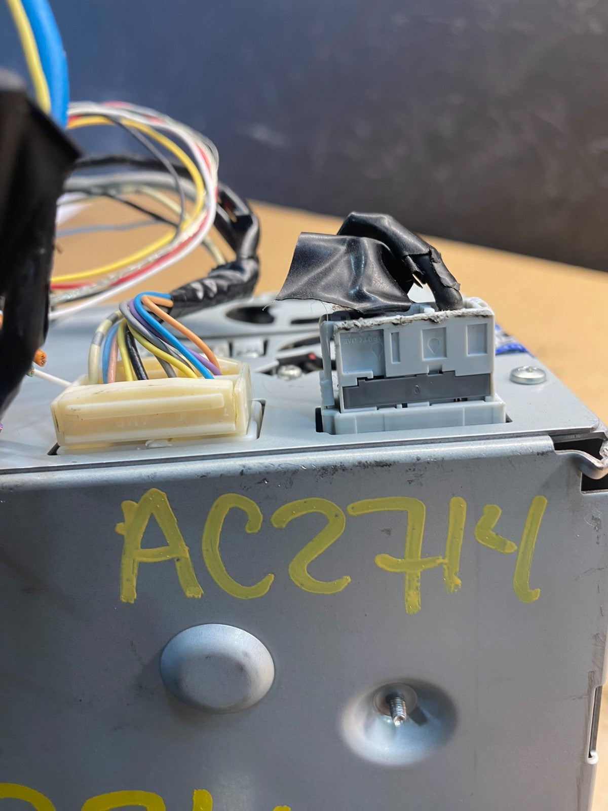 2011 to 2013 Honda Odyssey Radio AM/FM Control Panel AC2714 DG9