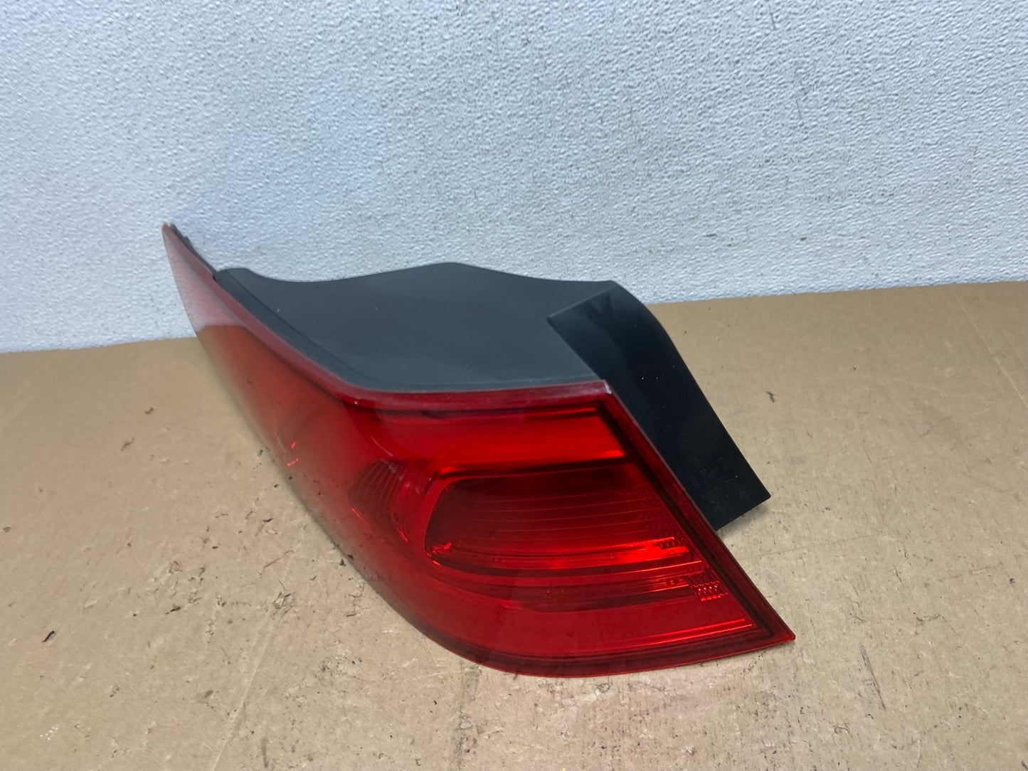 2014 to 2015 Kia Optima Left Driver Side Tail Light AC72571
